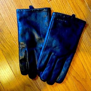 Calvin Klein Men’s Leather Wrist Gloves EUC Large